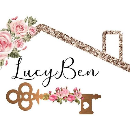 Lucyben Guesthouse Cascia Kültér fotó