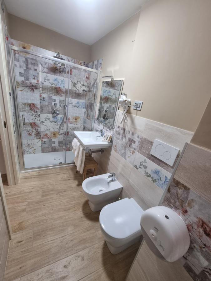 Lucyben Guesthouse Cascia Kültér fotó