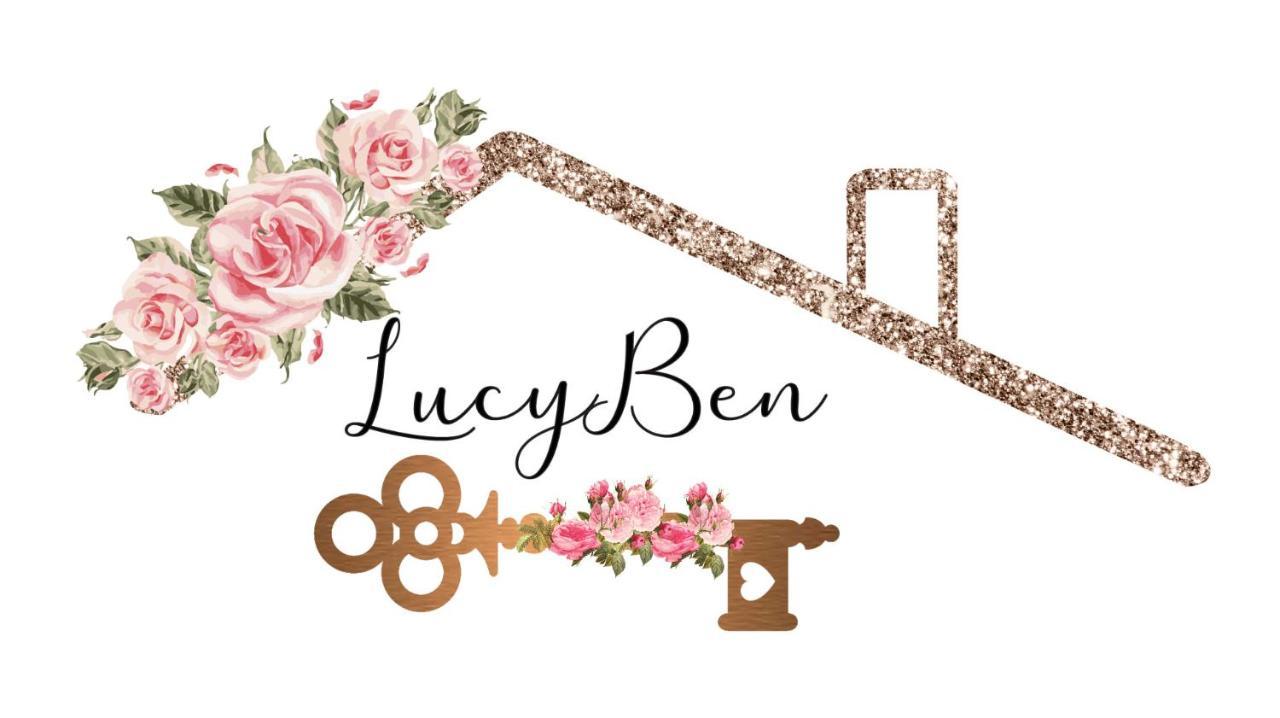 Lucyben Guesthouse Cascia Kültér fotó